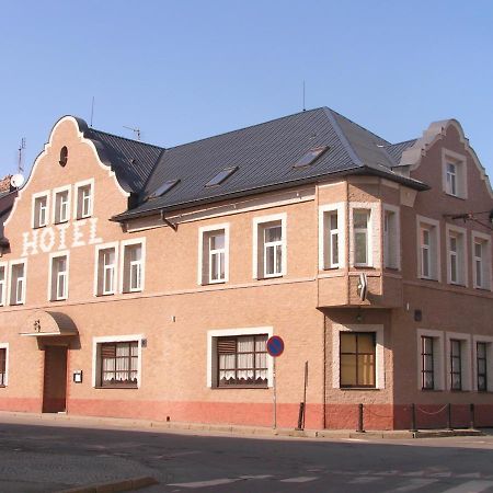 Hotel Praded Rýmařov Bagian luar foto